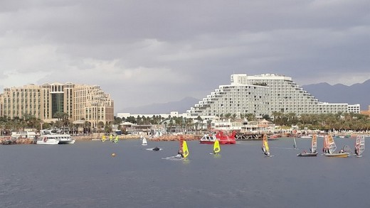 Ейлат. Вид з Ейлатської затоки. Фото Ш. Кідрон