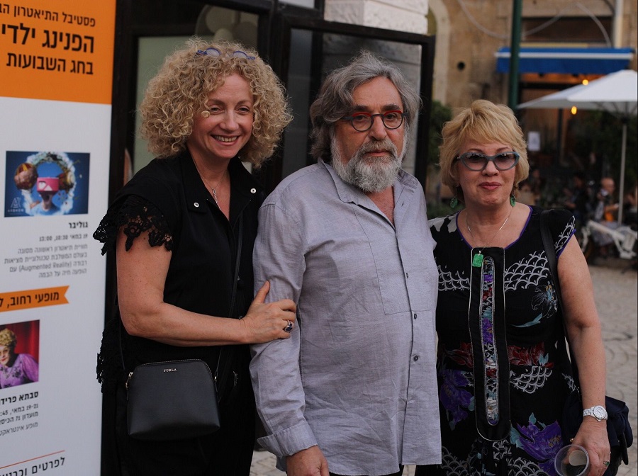 Слева направо: Лена Крейндлина – директор театра «Гешер» и фестиваля Jaffa Fest; Евгений Арье, художественный руководительтеатра «Гешер»; Мария Ревякина - директор фестиваля «Золотая Маска» - ведущего партнера Jaffa Fest