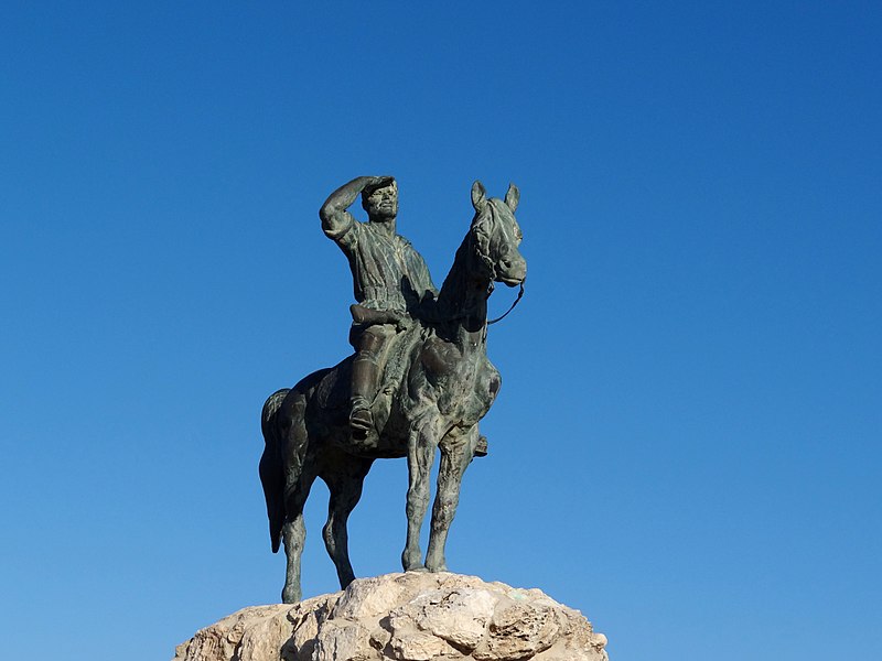 Памятник Александру Зайду