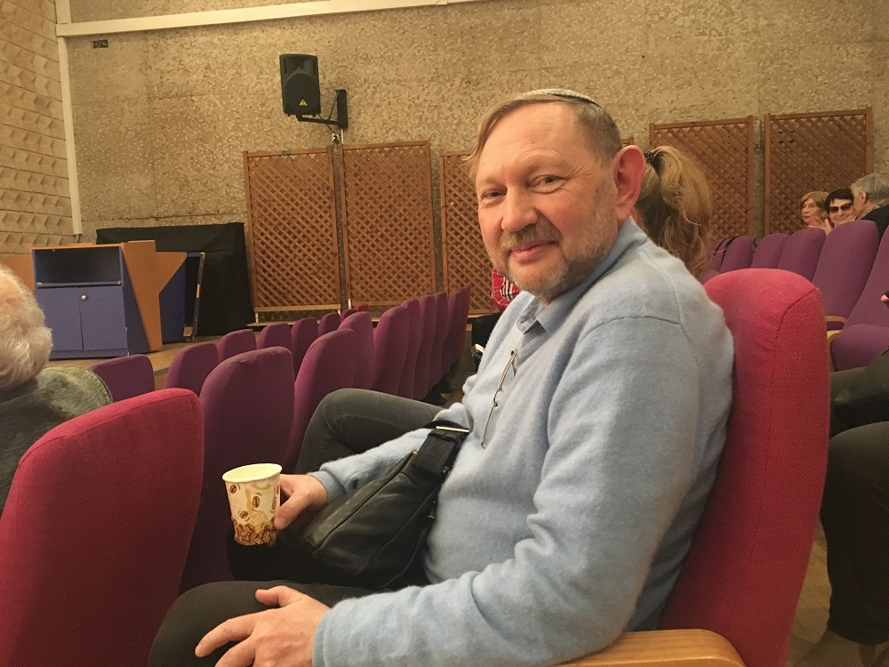 Профессор Зеэв Ханин